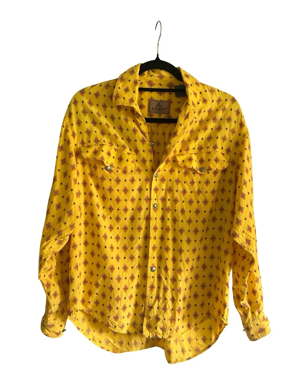 Vintage 90s Lizwear Yellow Geometric Print Rayon Button Down Shirt Size Small - Picture 2 of 11